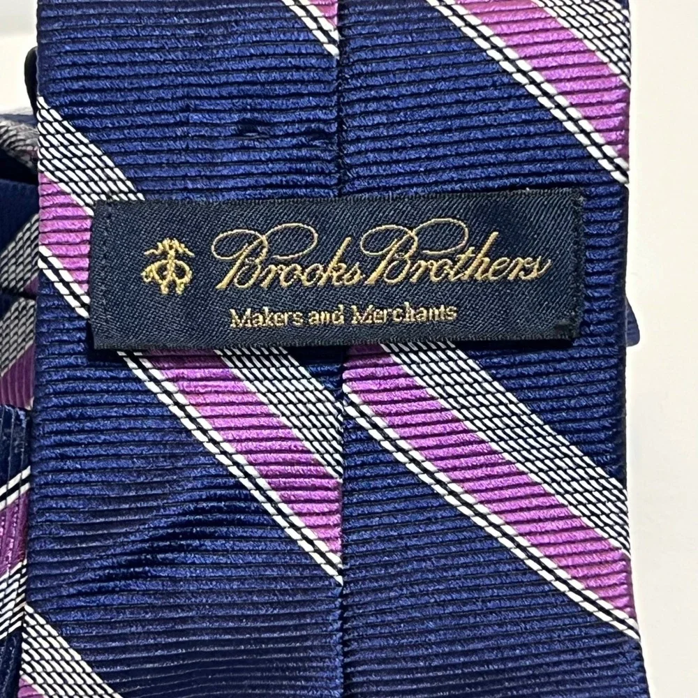 Brooks Brothers Silk Tie Mens OS‎ Blue Purple Striped Repp Made in USA England